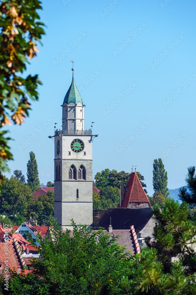 Blick auf St. Nikolaus in Überlingen am Bodensee Blick auf St. Nikolaus in Überlingen am Bodensee