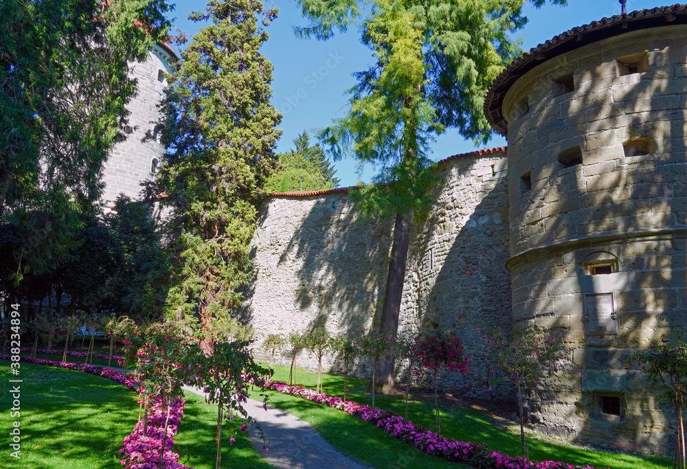 Naklejka premium Stadtgarten von Überlingen am Bodensee