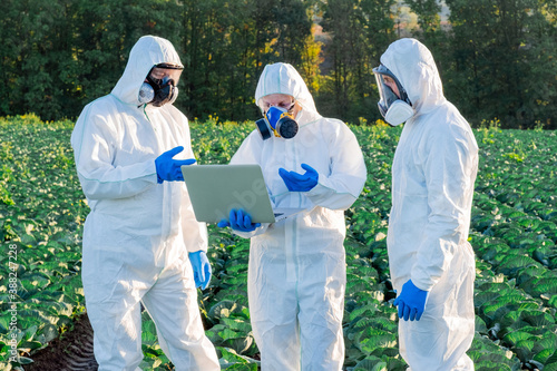 expertise protective laptop farmer online chemical mask farm field harvest