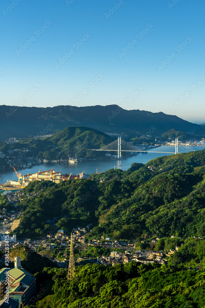 長崎県長崎市　稲佐山展望台から望む日の出の風景