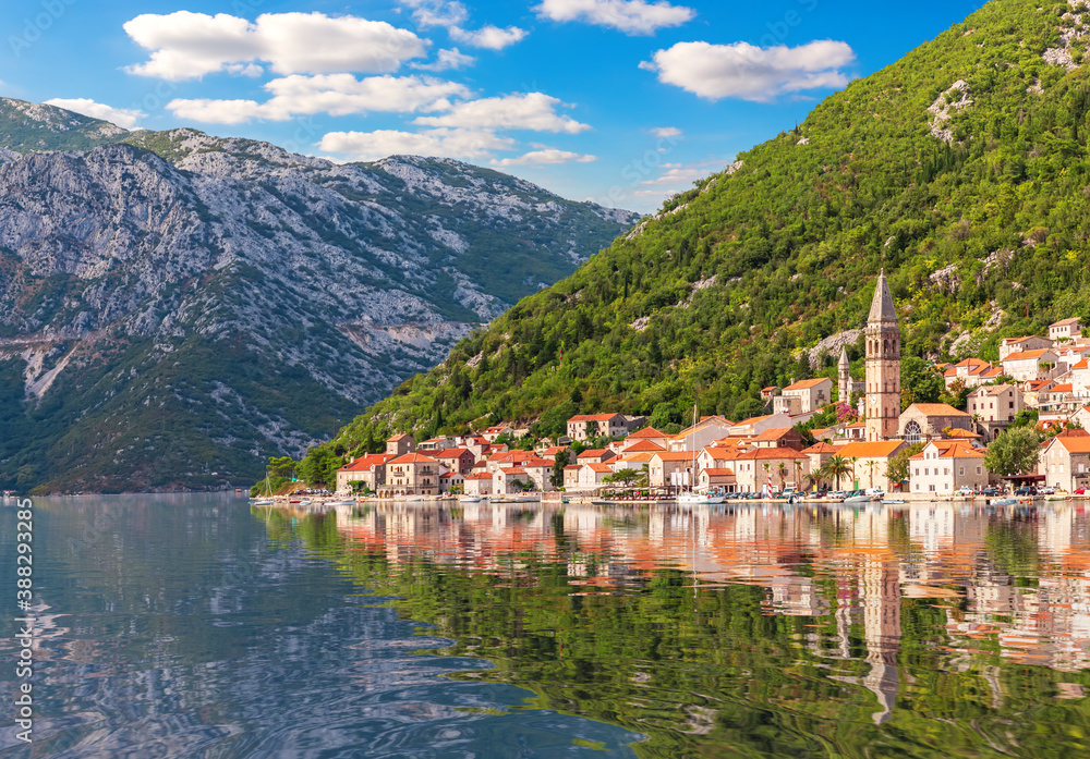 Fototapeta premium Perast old town, the Bay of Kotor, Montenegro
