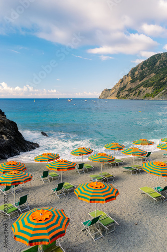 Fototapeta Naklejka Na Ścianę i Meble -  beach with umbrellas and chairs