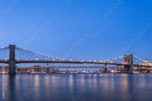 the Brooklyn bridge at night