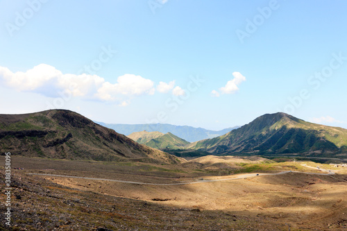 中岳火口より登山道