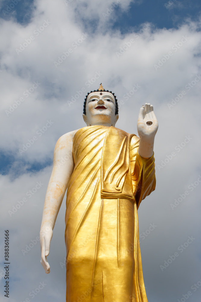 Big buddha in Wat Phra That Doi Kham (Temple of the Golden Mountain)