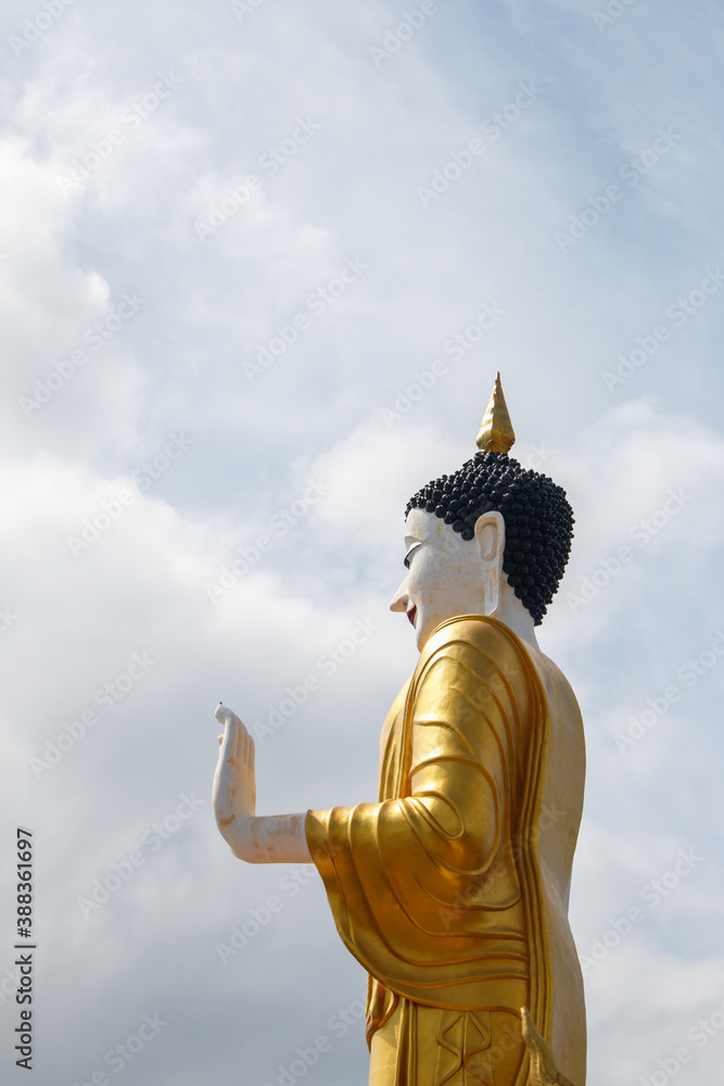 Big buddha in Wat Phra That Doi Kham (Temple of the Golden Mountain)