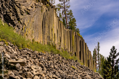 Fototapeta Naklejka Na Ścianę i Meble -  This is Devil's Postpile National Monument in California, where everything is at an angle!