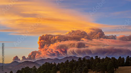 The sun setting on the East troublesome forest fire Colorado, USA