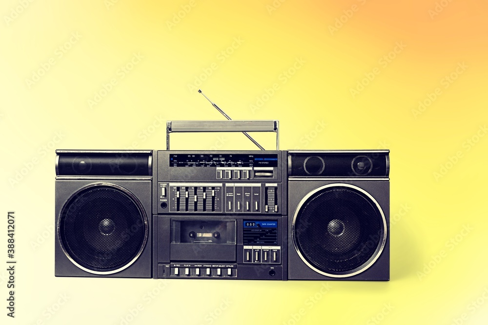 Radio. Radio.