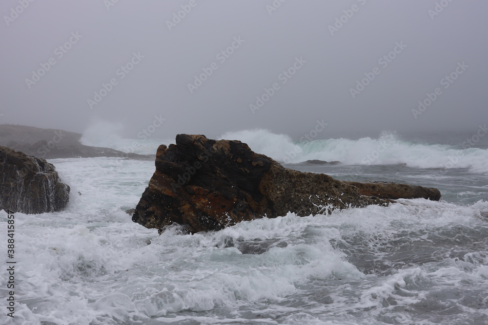 Formas de las rocas con el oleaje