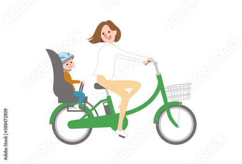 電動アシスト自転車に乗る親