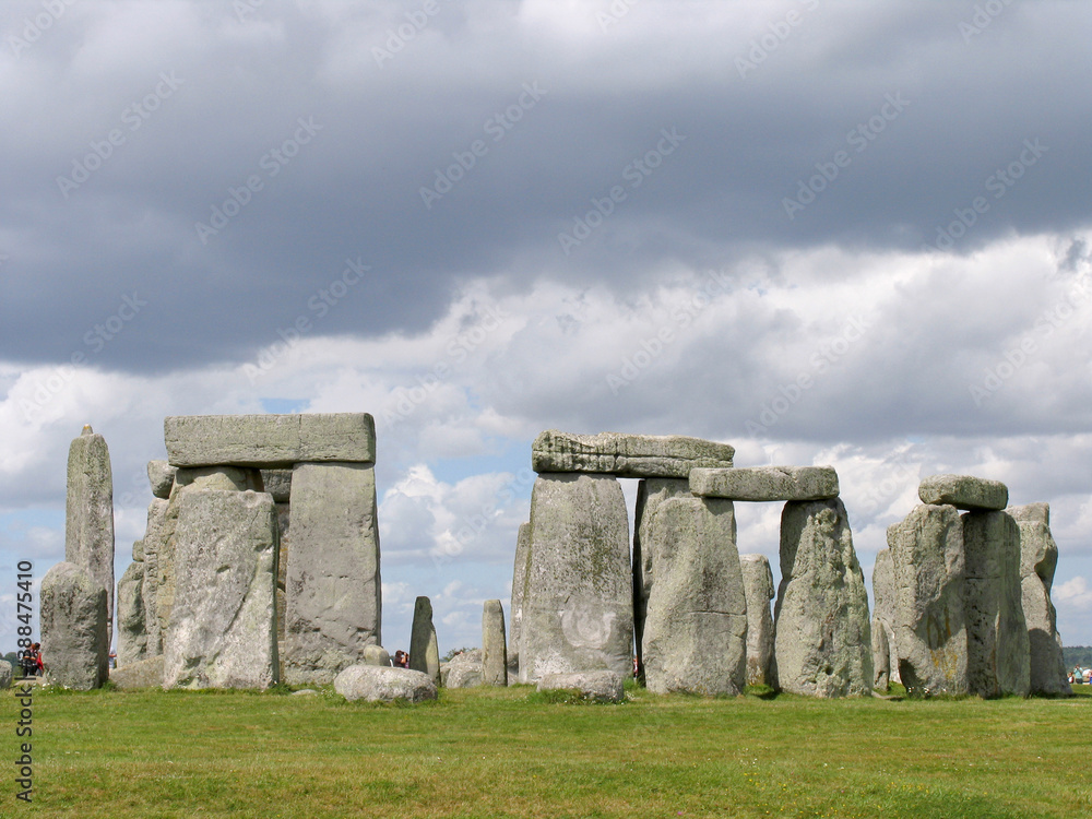 Fototapeta premium Wiltshire, United Kingdom. Stonehenge is one of the most landmarks in UK. It's a prehistoric monument, it consists of a ring of standing stones