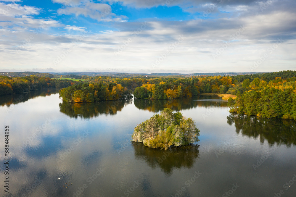 Golden autumn of Poland by the Straszyn lake from above. Golden autumn of Poland by the Straszyn lake from above.