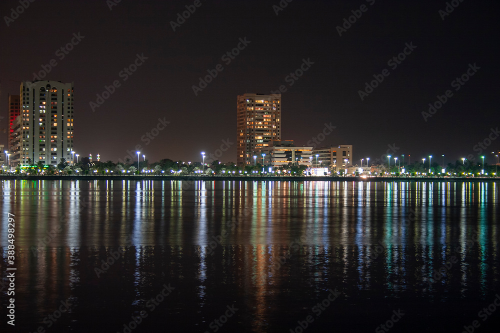 Fototapeta premium Night skyline of the Abu Dhabi Corniche waterfront