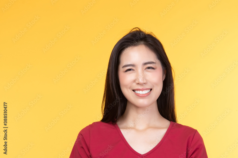 Fototapeta premium Image of feeling excited, shock, surprise and happy. Young asian woman standing on white background. Female face expressions and emotions body language concept.