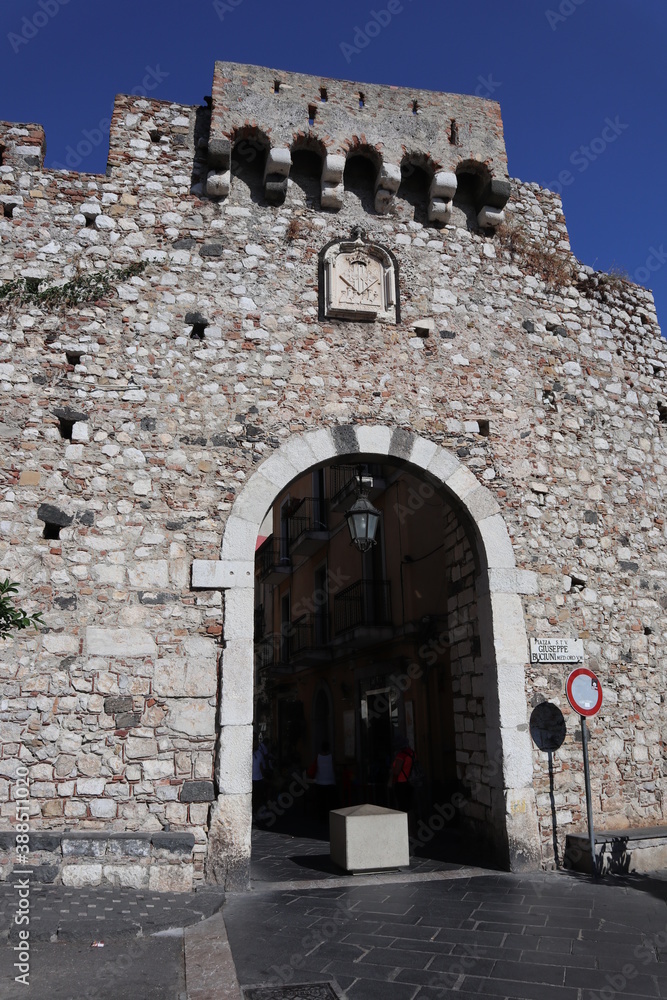 Taormina - Entrata di Porta Catania