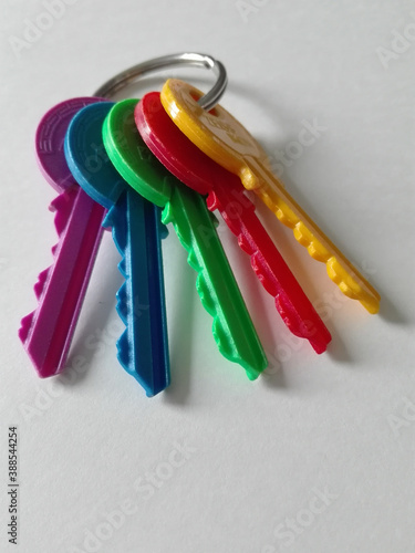Keychain with five differently colored keys