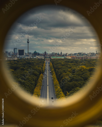 Panorama Aussicht auf die Hauptstadt von Deutschland von der Siegessäule in Berlin