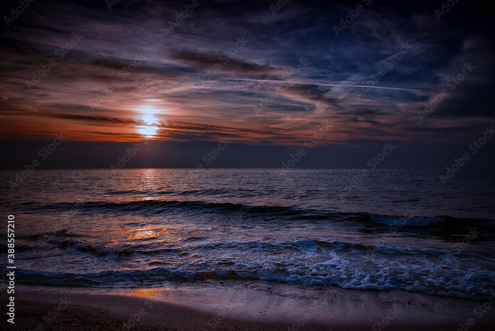 Obraz premium mythic sea sunset