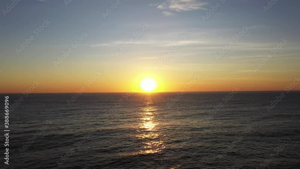 Sydney - Bondi Beach Sunrise Time-lapse Sydney - Bondi Beach Sunrise Time-lapse