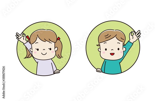 OKサインを出している子供の丸型アイコン