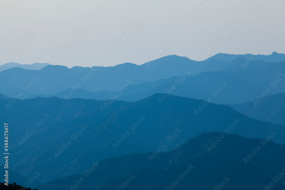 玉置神社から見た山々の風景