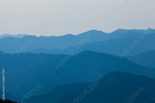 玉置神社から見た山々の風景