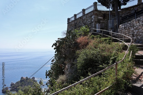 Taormina - Scalinata per Isola Bella dal Belvedere Pirandello
