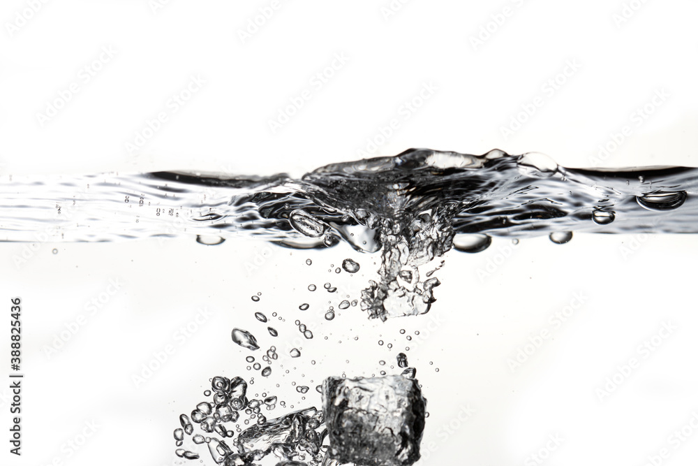 水中の泡 水中の泡