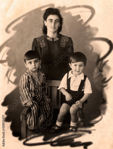 Ancient portrait of an Armenian family from Nagorno-Karabakh, 1936  © Mikhail