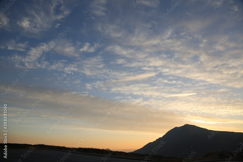Obraz premium 阿蘇の夕景