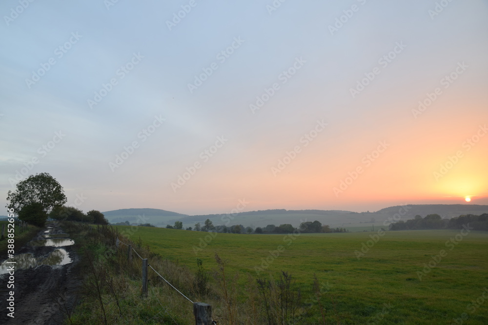 Fototapeta premium sunset in the mountains