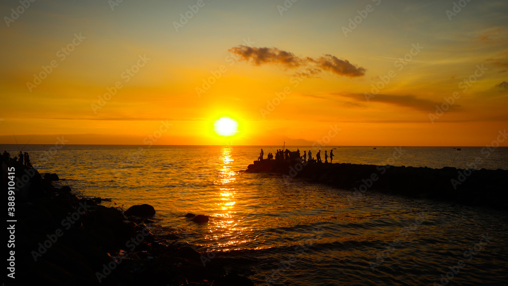 Sunset on the sea Sunset on the sea