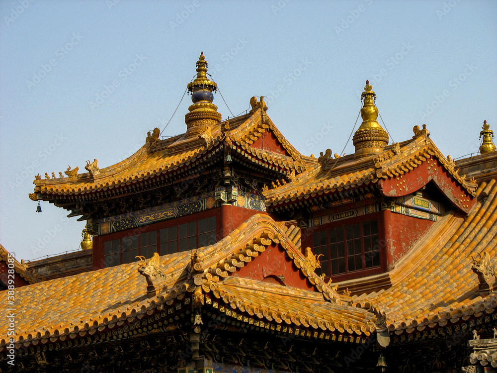 Naklejka premium chinese temple roof