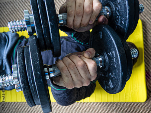 doing fitness at home during the covid-19 virus