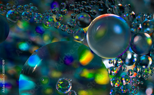 oil in water - macro photography with nice colors