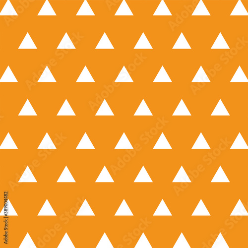 三角模様 オレンジ 