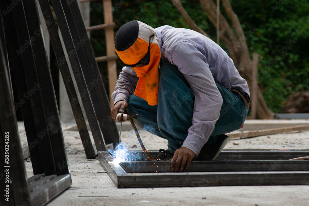 Welding steel Welding steel