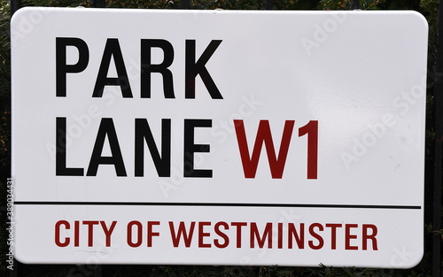 Schild in London: Park Lane - City of Westminster