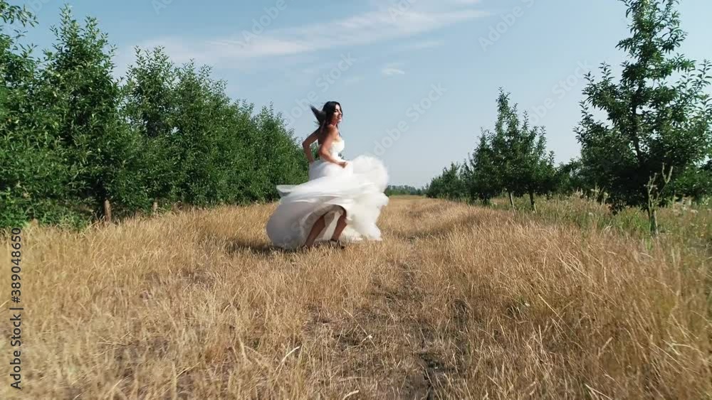 Beautiful Caucasian Bride Runs Green Garden Beautiful Caucasian Bride Runs Green Garden