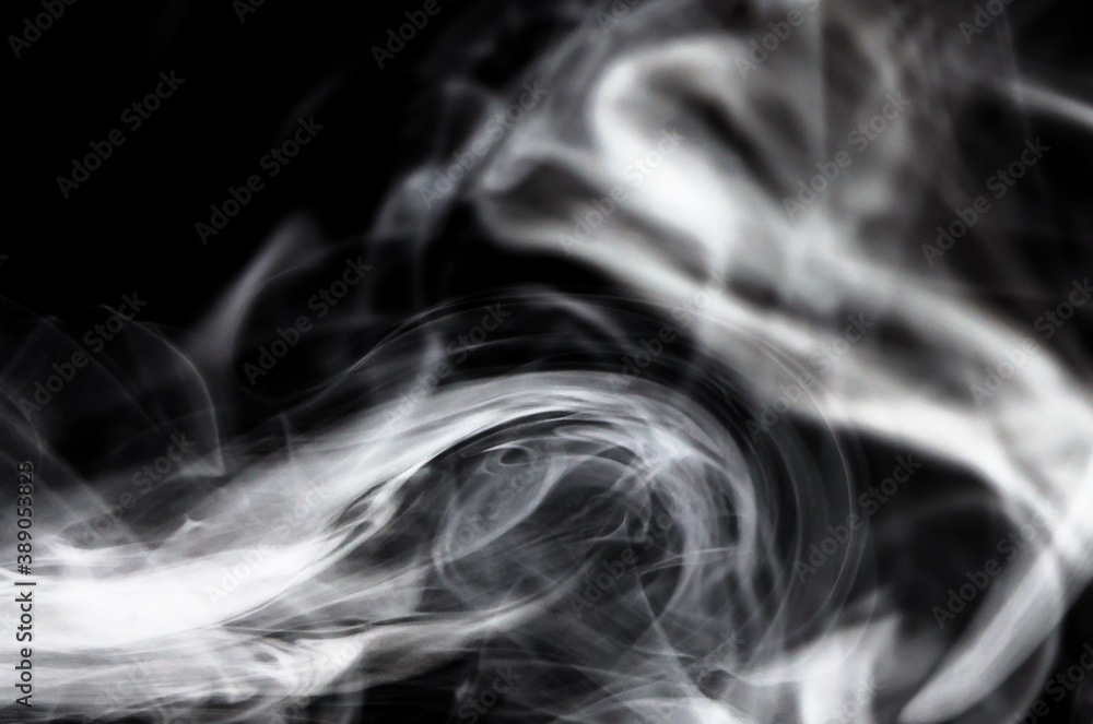 Fototapeta premium Nature Abstract: The Delicate Beauty and Elegance of a Wisp of White Smoke