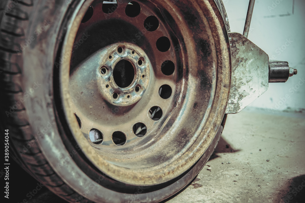 replacement of tires on the wheels of the car in the service replacement of tires on the wheels of the car in the service