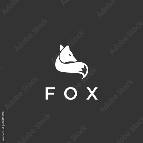 abstract fox logo. crystal icon