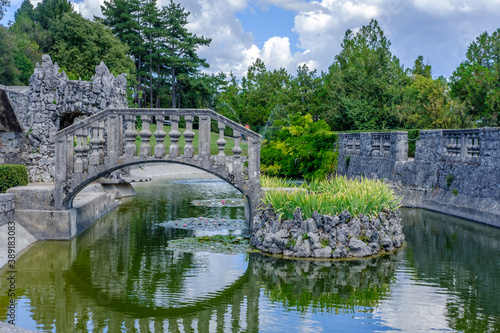 Картината върху платно Ferrari's garden, Stanjel, Slovenia