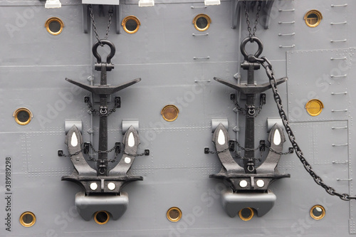 Anchor on a chain aboard the cruiser Aurora.
