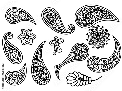 Set of paisley elements isolated on white background. Henna tattoo floral doodle items. Ornate vintage ethnic decoration in ethnic oriental, Indian style. Mehndi flower pattern for drawing.