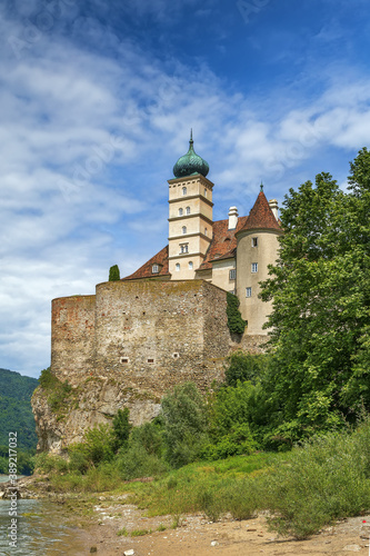 Schloss Schonbuhel, Austria