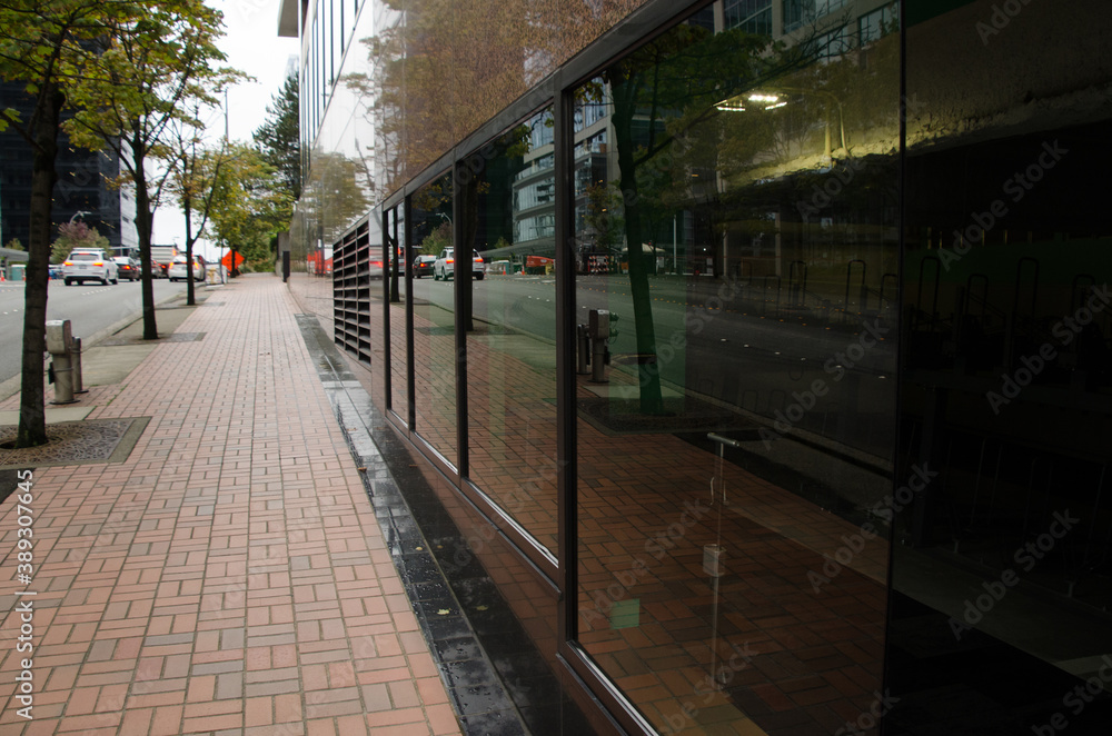 Empty street in downtown of Bellevue