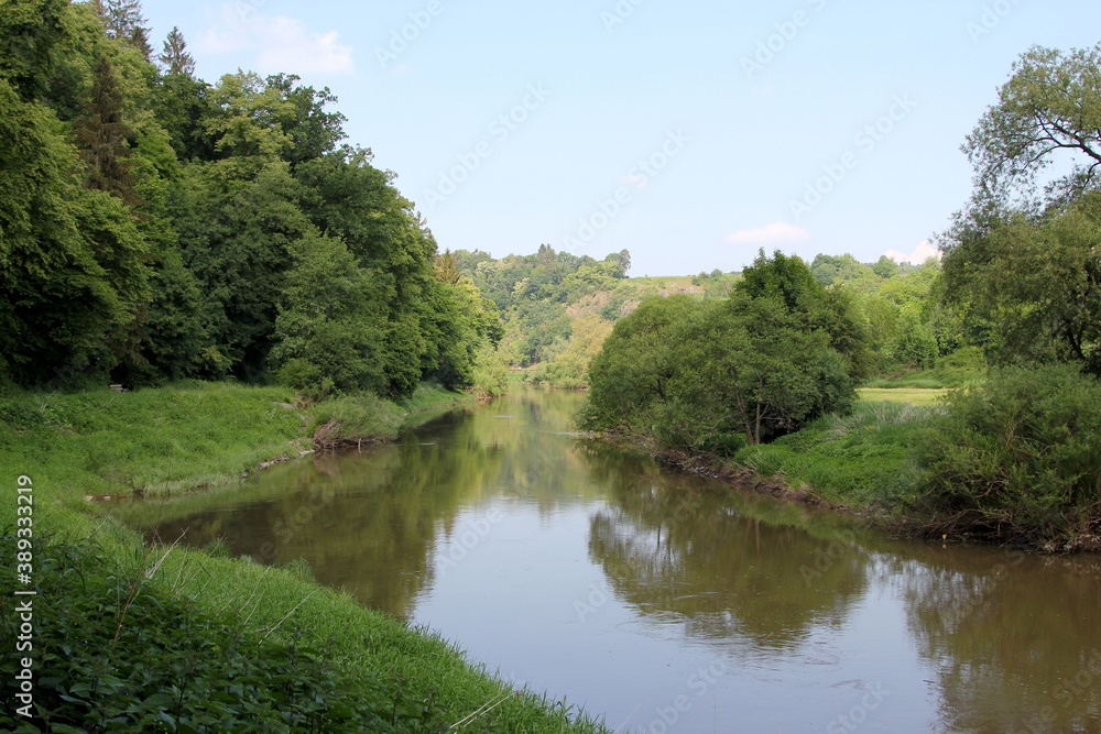 Die Lahn, der paddel Fluß