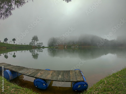 sembuwatta lake, sri lanka photo